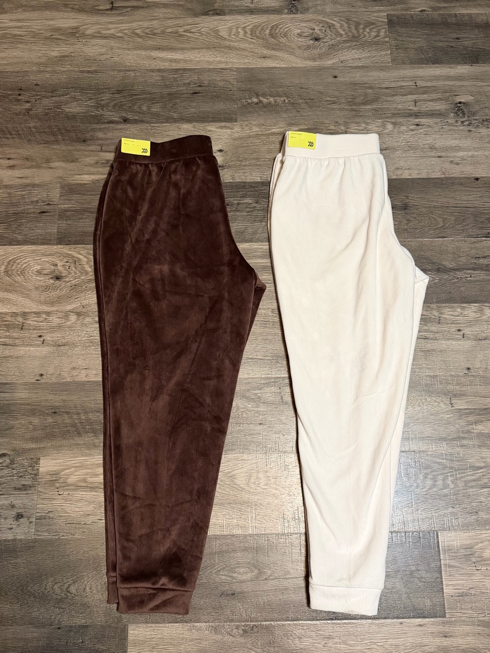 NWT All In Motion Velour Ribbed Jogger Bundle Cream Brown Size XL